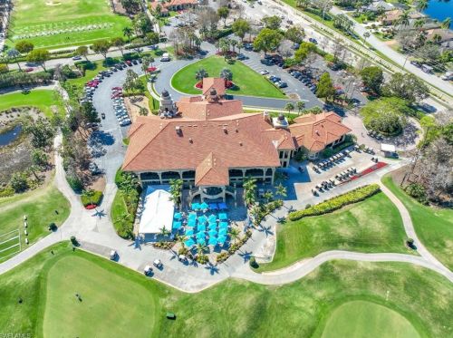 7476 Treeline Dr, Naples FL 34119-9727 exterior