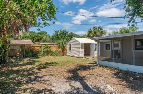 5602 Gateway Dr, Tampa FL  33615-4123 exterior