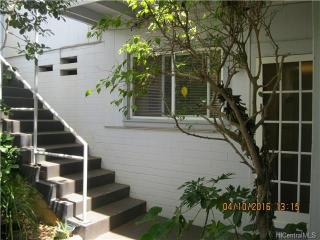 3815 Mariposa Dr, Honolulu HI  96816-3933 exterior