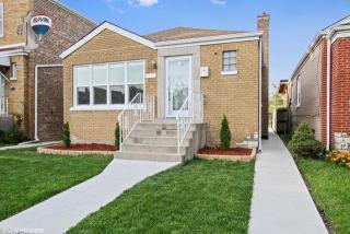 3612 69th Pl, Chicago, IL 60629-4243