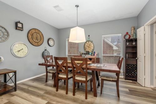 8615 Cross Country Dr, Humble TX 77346-6113 exterior