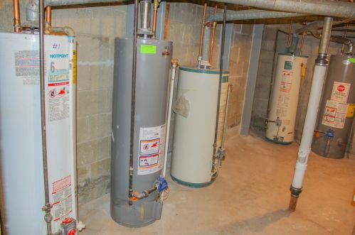 5423 Greenfield Ave, Milwaukee WI 53204-2618 exterior