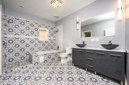 9211 Normal Ave, Chicago IL 60620-2327 exterior