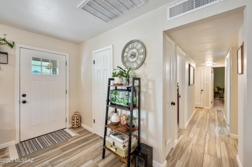 5332 20th St, Tucson AZ  85711-5010 exterior