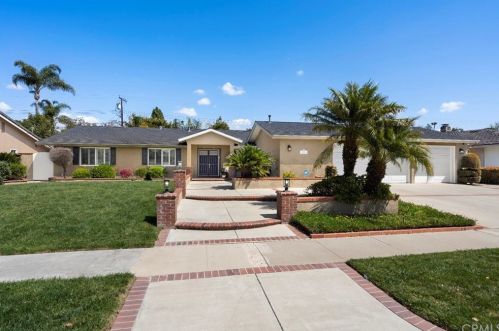 743 El Mirador Dr, Fullerton CA 92835-1820 exterior