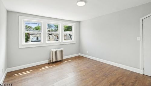 305 Isabella Ave, Irvington NJ  07111-2507 exterior