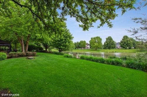 24547 Park Riv Ln, Joliet IL 60404-7673 exterior