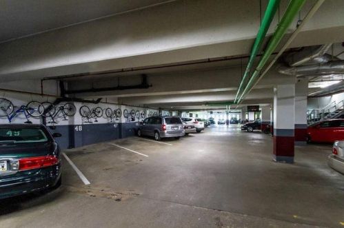 1610 Prospect Ave, Milwaukee WI 53202-2499 exterior