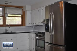 1932 Forrest Blvd, Saint Charles IL  60174-4581 exterior