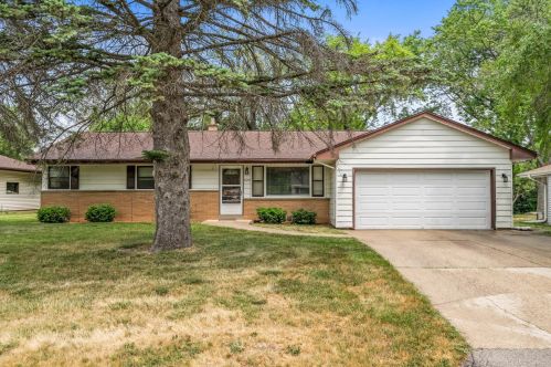 6254 Darnel Ave, Milwaukee, WI 53223-2857