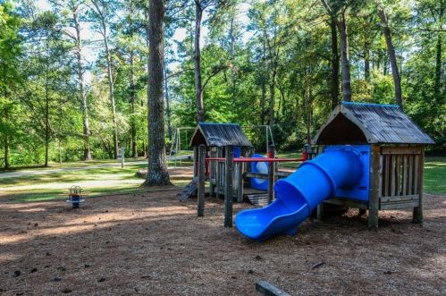 1856 Colland Dr, Atlanta GA 30318-2604 exterior