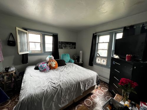 2320 11 St, Milwaukee WI 53215-3105 exterior