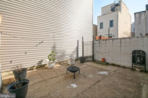 1223 19 St, Philadelphia PA 19121-0048 exterior