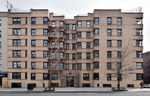 860 Grand Concourse, Bronx NY  10451-2814 exterior