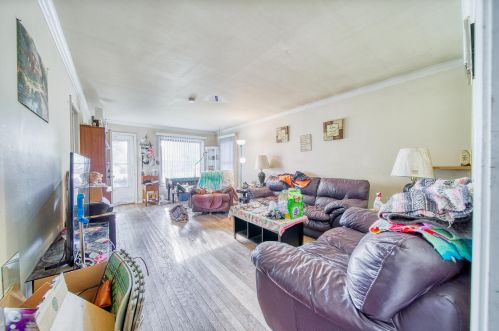 720 Howard Ave, Elmhurst IL 60126-1726 exterior