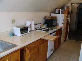 308 Biddle Ave, Pittsburgh PA  15221-3460 exterior