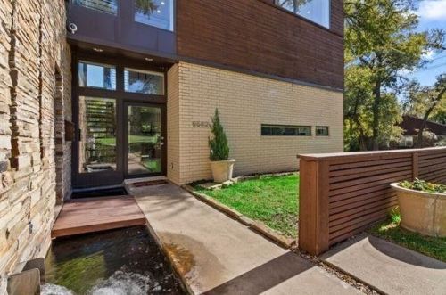 9562 Ash Creek Dr, Dallas TX  75228-3770 exterior