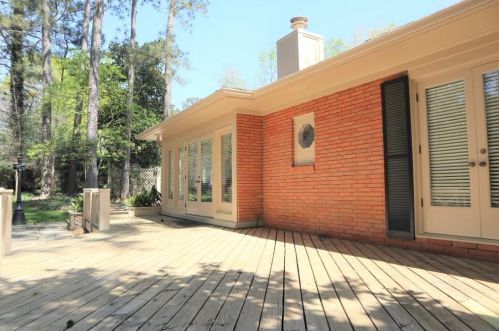 1274 Kittredge Ct, Atlanta GA 30329-3538 exterior