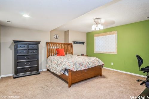 10664 Trailridge Cir, Sandy UT 84092-4758 exterior