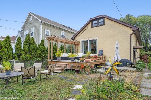 3518 Kilbourn Ave, Chicago IL 60641-3820 exterior