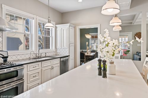 3812 Kildare Ave, Chicago IL 60641-3047 exterior