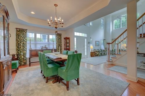 122 Mackenzie Ln, Parsippany NJ 07834-3723 exterior