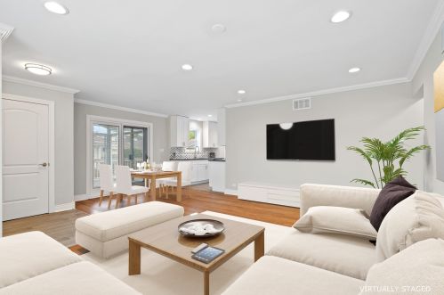 774 Fairfield Ave, Elmhurst IL  60126-4709 exterior