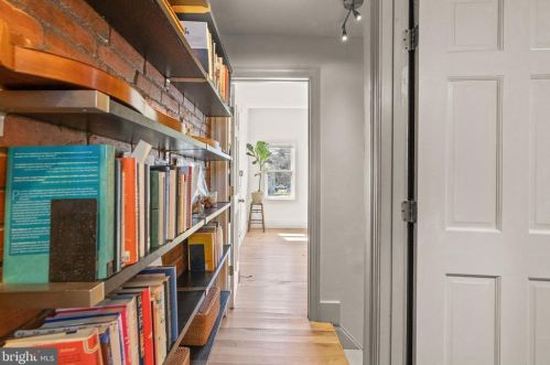 1510 Massachusetts Ave, Washington DC  20005-1802 exterior