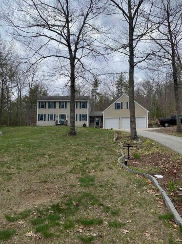 73 Riverview Ln, Concord, NH 03307-0813