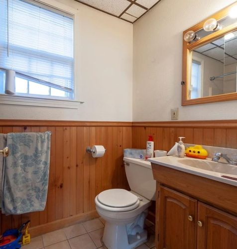 129 Spg St, Woonsocket RI 02895-1916 exterior