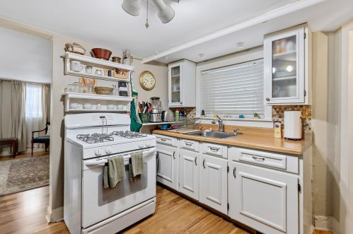 4859 Central Ave, Chicago IL 60634-4426 exterior