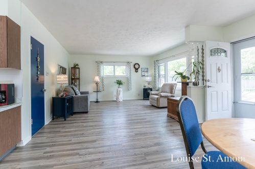 1020 Laketon Ave, Meskegon MI 49441-2969 exterior