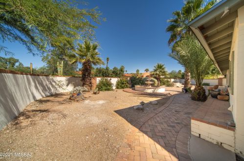 4002 Calle De Jardin, Tucson AZ 85711-3411 exterior