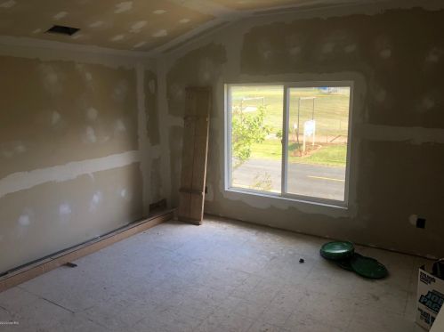 711 G Ave, Kalamazoo MI 49004-1404 exterior