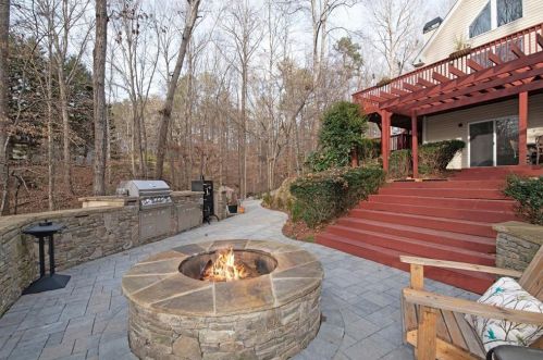 9036 Ponderosa Trl, Gainesville GA 30506-5910 exterior