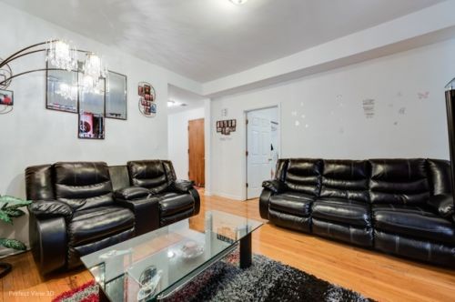 6209 Dorchester Ave, Chicago, IL 60637-3711