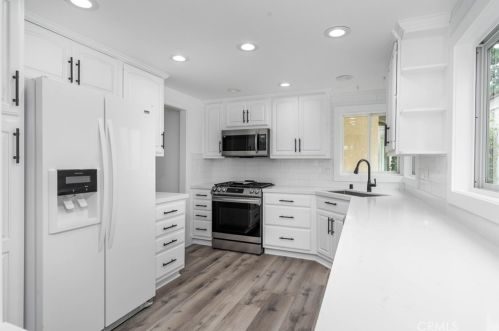 24141 Minnetonka Ln, El Toro CA  92630-1914 exterior