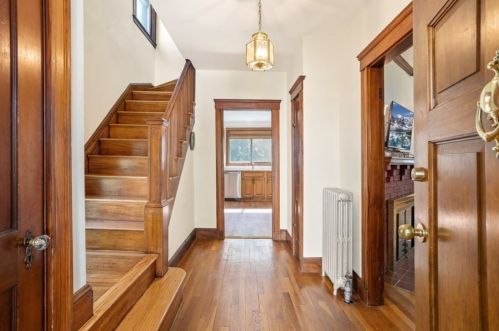 529 Pleasant St, Winthrop MA  02152-2756 exterior