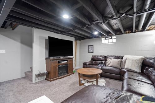 4644 47th St, Milwaukee WI  53220-4110 exterior