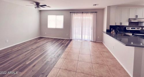 5825 31st Dr, Phoenix AZ  85041-4304 exterior