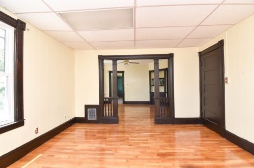 132 Alderman St, Springfield MA 01108-2121 exterior