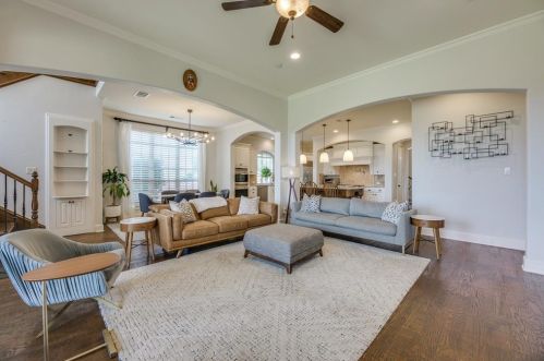 2809 King Arthur Blvd, Frisco TX 75056-5768 exterior