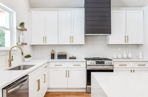 165 Mathewson Pl, Atlanta GA  30314-2631 exterior