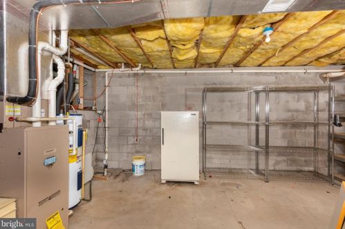 416 Lexington Way, Littlestown PA 17340-1567 exterior