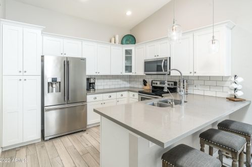 4833 Commonwealth Pl, Chandler AZ  85226-4864 exterior