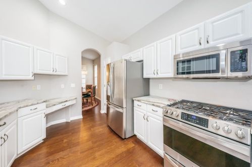 10320 Millport Dr, Tampa FL  33626-1706 exterior