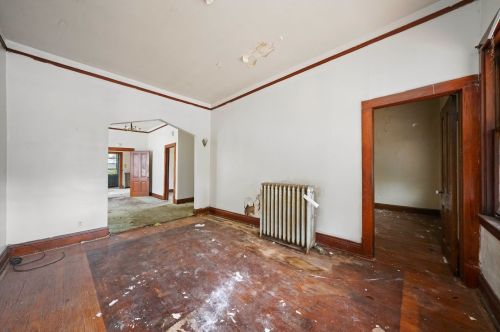 11736 State St, Chicago IL 60628-6135 exterior