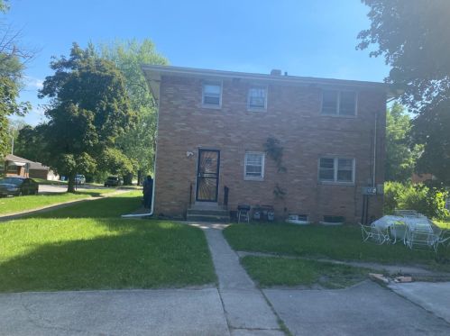 432 43 Ave, Gary IN 46409-2208 exterior