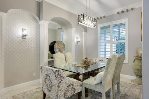 4581 7 Ave, Naples FL 34117-4154 exterior