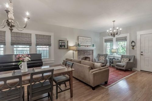 206 Cayuga St, Tampa FL 33603-4166 exterior